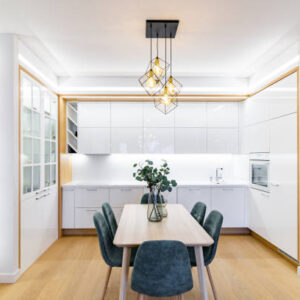 Store dining table 5